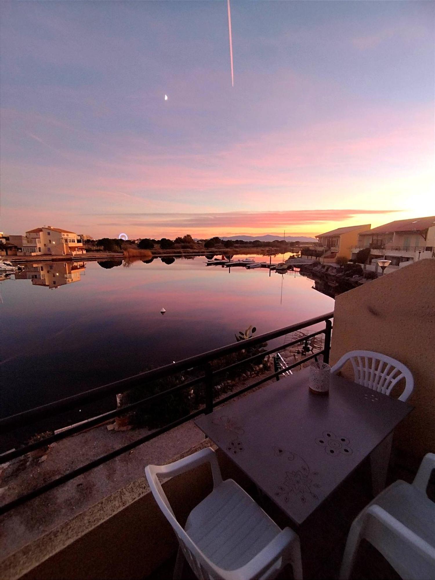 Appartement Coup De Coeur Les Pieds Dans L'Eau Le Barcarès エクステリア 写真